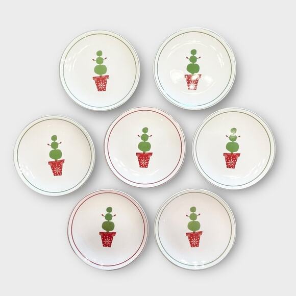 STARBUCKS set of 7 holiday appetizer plates 2006 - Picture 1 of 4